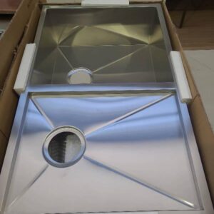 NEW TECHNIKA TSF101SD SINGLE BOWL SINK WITH DRAINER RRP$320