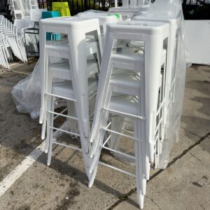 EX HIRE WHITE METAL BAR STOOL SOLD AS IS