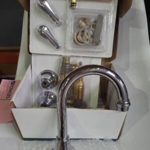 CAROMA TRIDENT CHROME LEVER BASIN SET SPOUT WITH HOT & COLD TAP 96700C5A 12 MONTH WARRANTY