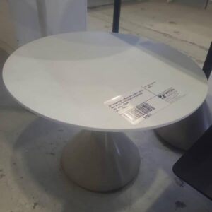 EX SHOWROOM DISPLAY DING COFFEE TABLE AND WHITE POWDERCOATED ALUMINIUM TOP AND SUPPORT CCFT-239042
