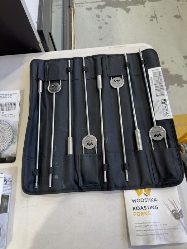 BRAND NEW WOOSHKA SET OF 4 ROASTING FORKS EACH FORK REACHES 920MM WHEN CONNECTED RRP$78.99