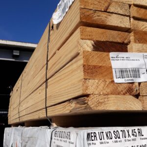 190X45 MGP10 PINE-48/3.6 (THIS PACK IS AGED STOCK & SOLD AS IS)