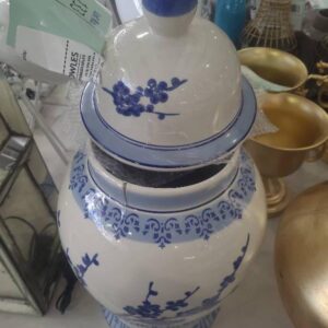 EX HIRE, LARGE BLUE & WHITE DECORATOR JAR, SOLD AS IS