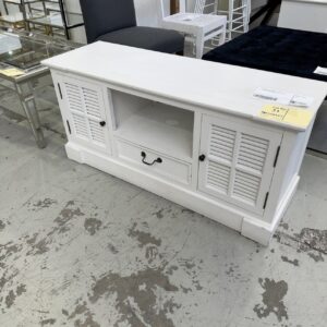 EX STAGING FURNITURE - SMALL WHITE TIMBER TV UNIT, SOLD AS IS