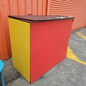 EX HIRE COLOURED OUTDOOR BARSERVERY SOLD AS IS