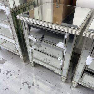 NEW MIRRORED BEDSIDE TABLE, 3 DRAWER MF8311BS
