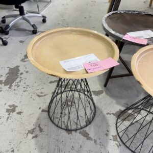 EX HIRE ROUND SIDE TABLE, CREAM METAL ROUND TOP WITH BLACK METAL BASE, SOLD AS IS