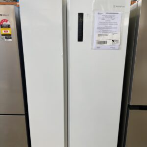 WESTINGHOUSE WHITE WSE6630WA SIDE BY SIDE FRIDGE, 624 LITRE, FRESH SEAL CRISPERS, WITH 12 MONTH WARRANTY