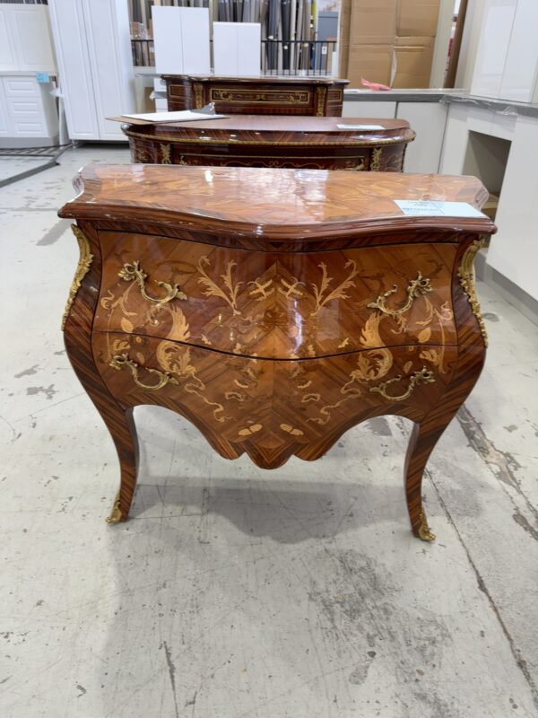 NEW REPRODUCTION FRENCH ANTIQUE STYLE ORNATE TIMBER SIDEBOARD/CABINET **DAMAGED DENT ON TOP** SOLD AS IS