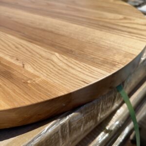 PALLET OF ROUND 800MM SOLID WOOD TABLE TOP, 38MM THICK, DISTRESSED APPEARANCE SL-R80SW