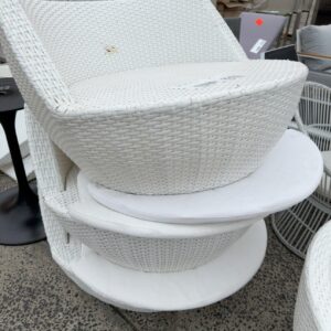 EX HIRE WHITE LOW ARMCHAIR INCLUDES CUSHION, SOLD AS IS