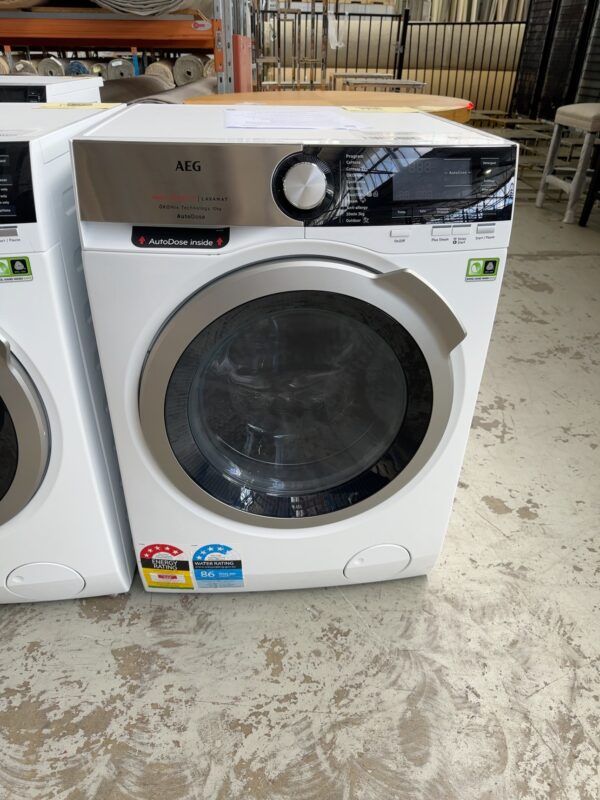 AEG LF9A1612AQ 10KG 9000 SERIES FRONT LOAD WASHING MACHINE WITH AUTODOSE, OKOMIX TECHNOLOGY, PROSENSE, PROSTEAM, 1400RPM SPIN, WOOLMARK GREEN ACCREDITED, WIFI CONNECTIVITY RRP$2099, 12 MONTH WARRANTY