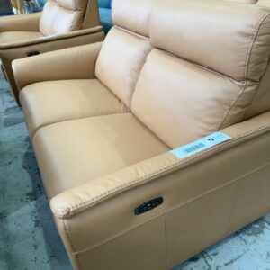 EX DISPLAY CARAMEL LEATHER ROMA 2 SEATER COUCH WITH ELECTRIC RECLINER EACH END, SOLD AS IS