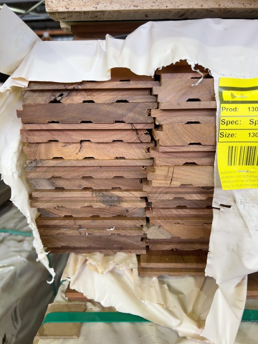 130X19 FEATURE GRADE SPOTTED GUM FLOORING