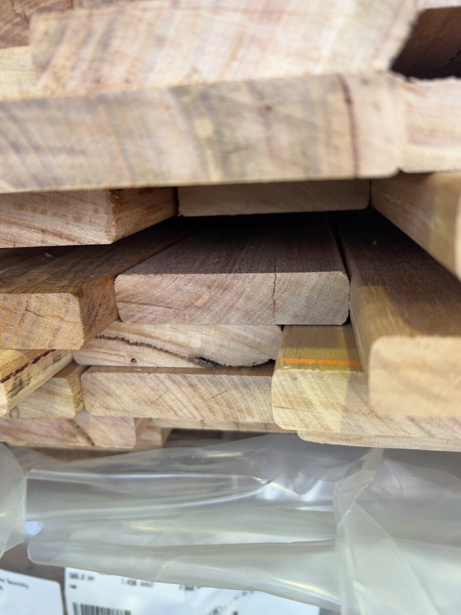 86X19 STRINGY BARK MERCH KD DECKING