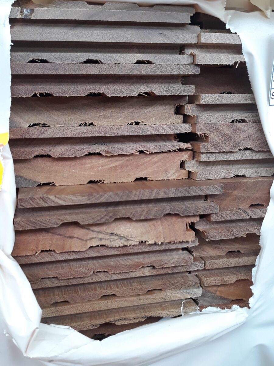 130X19 FEATURE GRADE SPOTTED GUM FLOORING