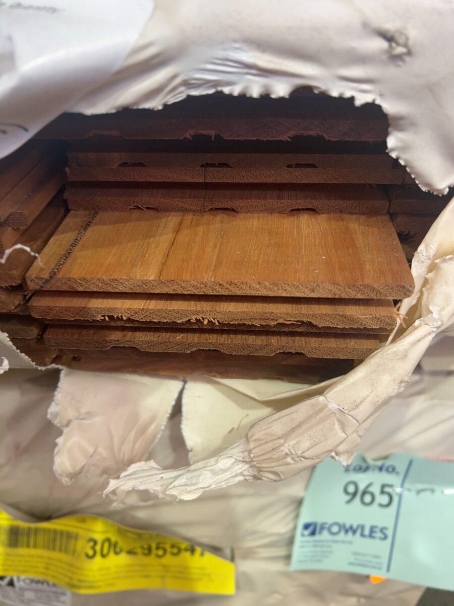 130X19 FEATURE GRADE SPOTTED GUM FLOORING