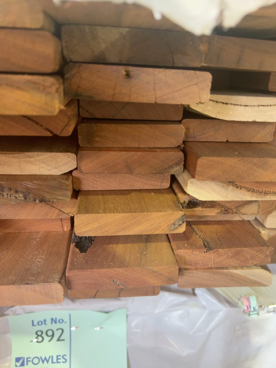 86X19 QUEENSLAND SPOTTED GUM COVER GRADE DECKING