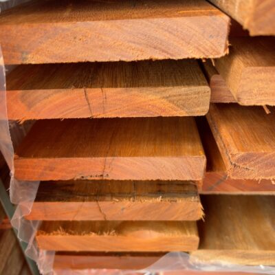 135X19 FEATURE GRADE QLD DARK MIXED HARDWOOD DECKING- (PACK CONSISTS OF RANDOM SHORT LENGTHS)