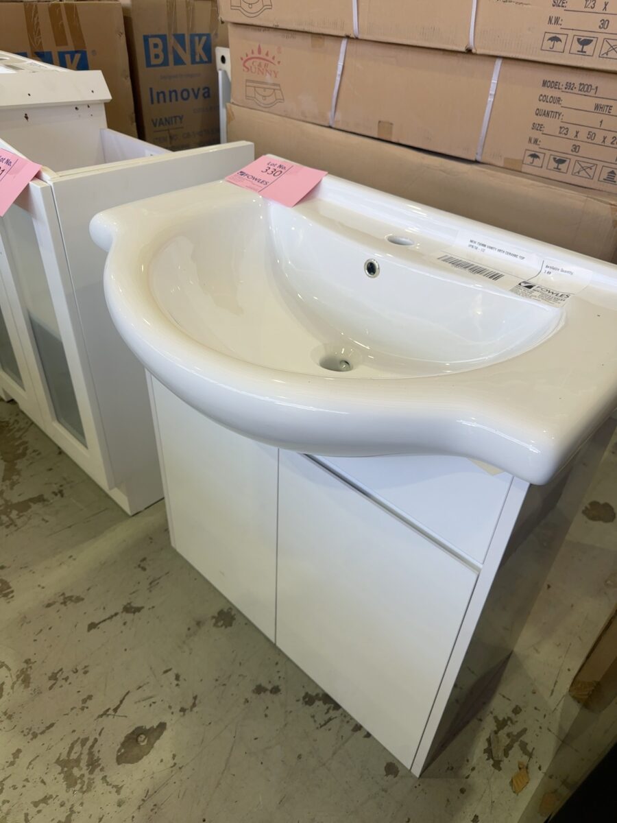 NEW 750MM VANITY WITH CERAMIC TOP VPB750-122