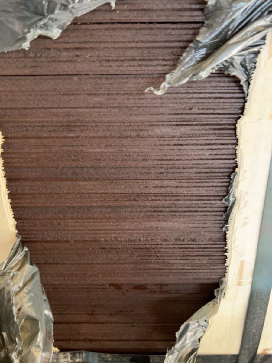 2440X1220X12MM SOFTWOOD FILM FACED PLYWOOD