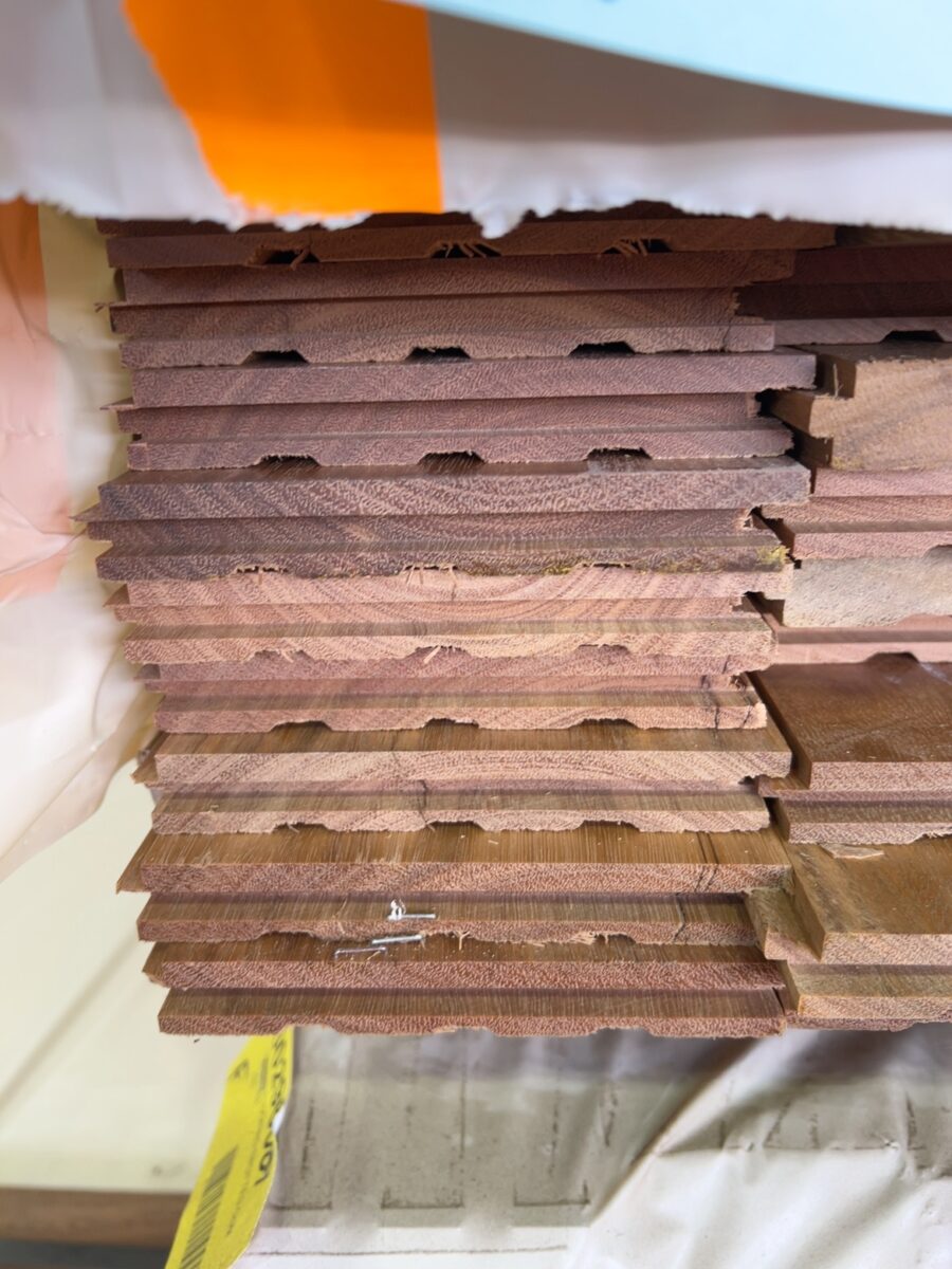 130X19 FEATURE GRADE SPOTTED GUM FLOORING