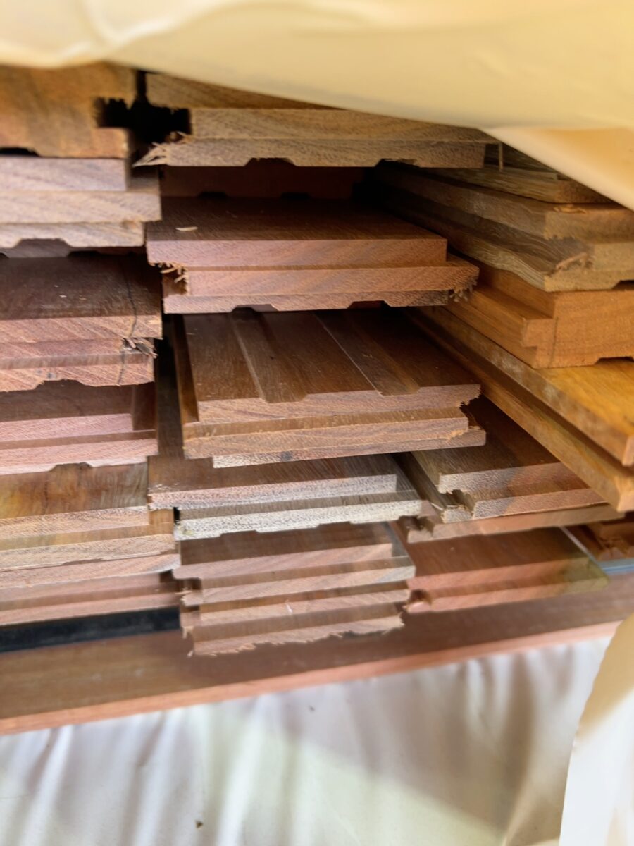 80X19 FEATURE GRADE SPOTTED GUM FLOORING