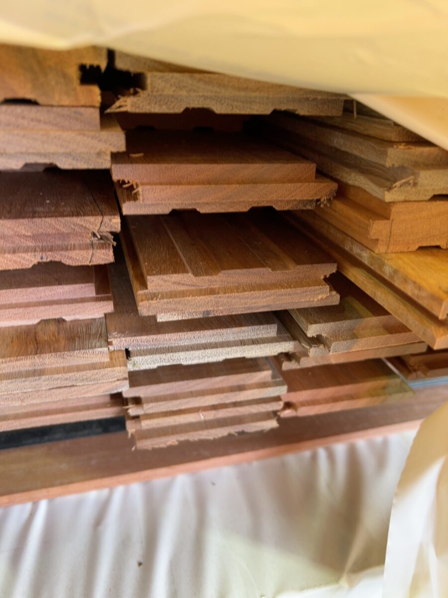 80X19 FEATURE GRADE SPOTTED GUM FLOORING