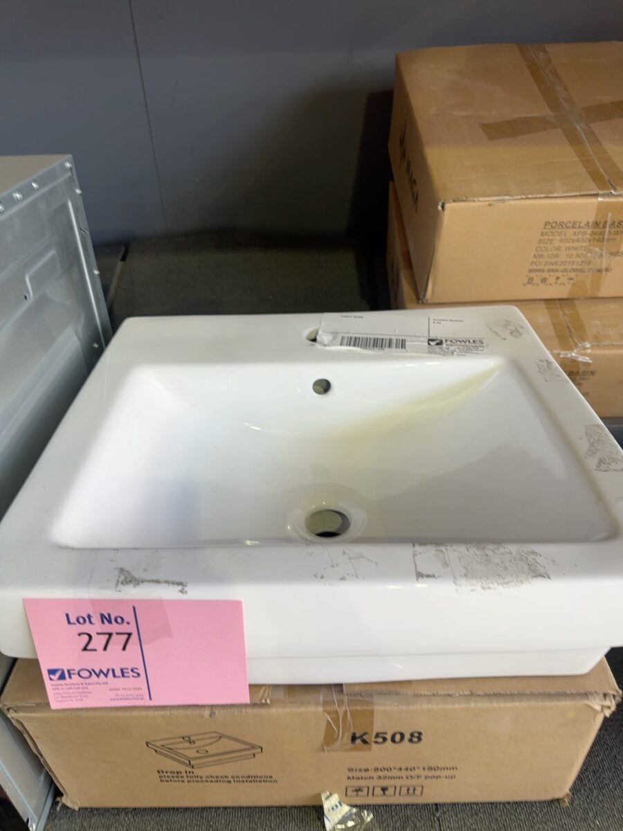 VANITY BASIN
