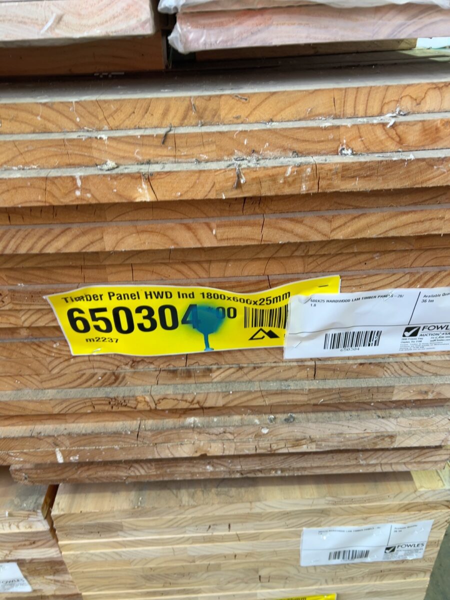 600X25 HARDWOOD LAM TIMBER PANELS-20/1.8