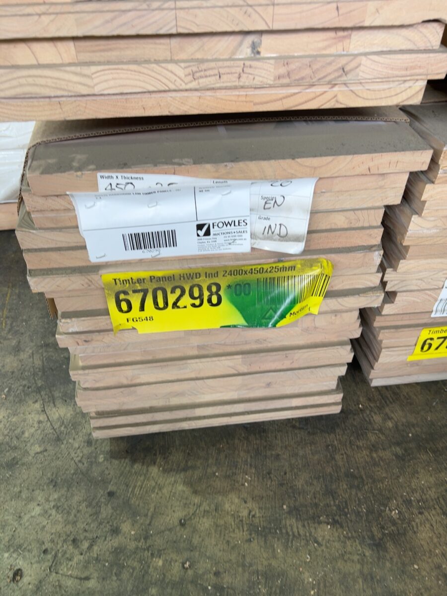 450X25 HARDWOOD LAM TIMBER PANELS-20/2.4