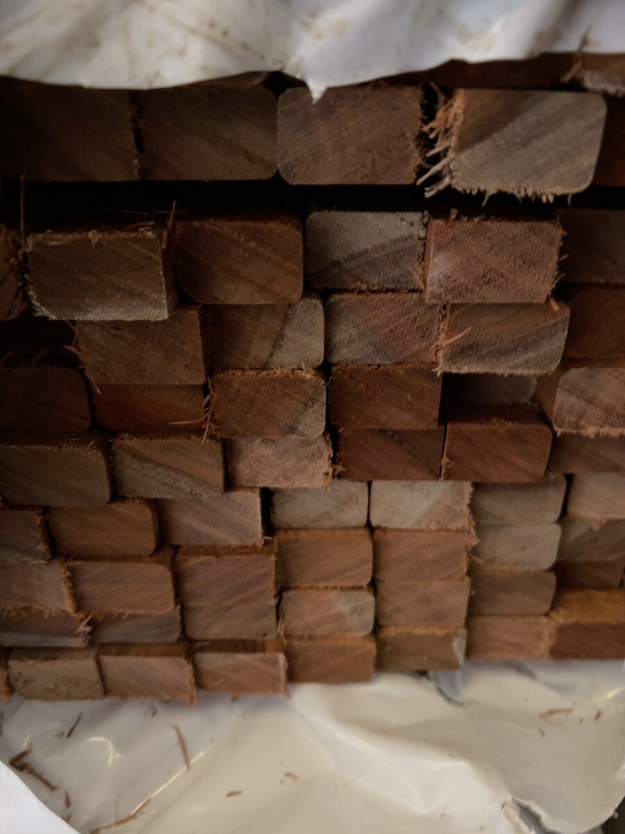 30X19 DAR QLD MIXED HARDWOOD SCREENING-240/0.9