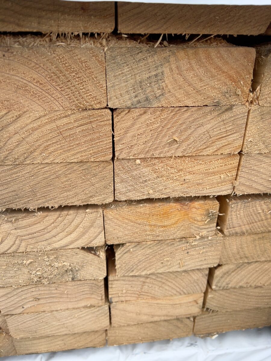 120X45 MGP10 PINE-78/4.2 (PLEASE NOTE THIS PACK IS AGED STOCK AND SOLD AS IS)