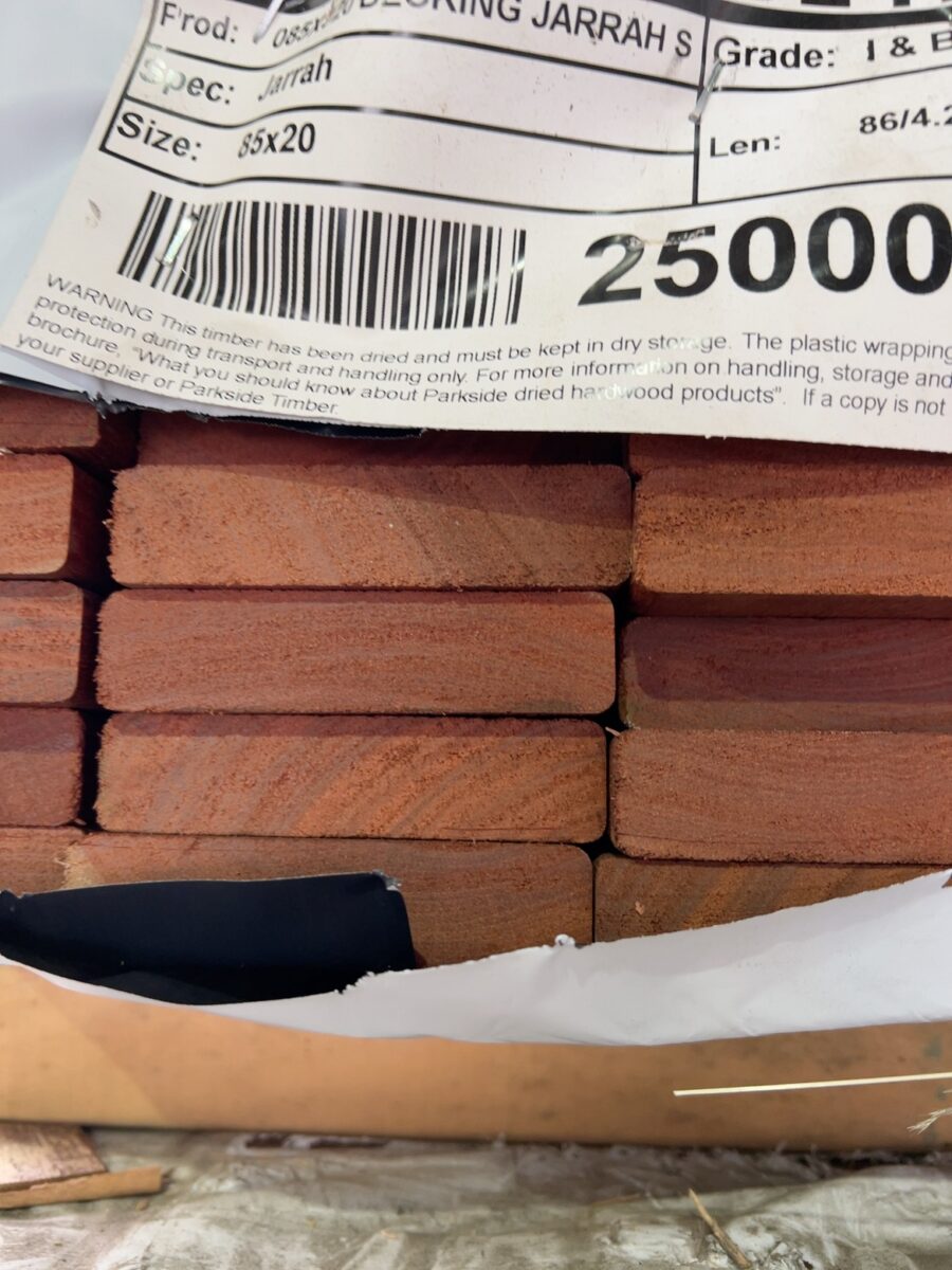 85X20 STANDARD & BETTER GRADE F/J JARRAH PRE-OILED DECKING-86/4.2