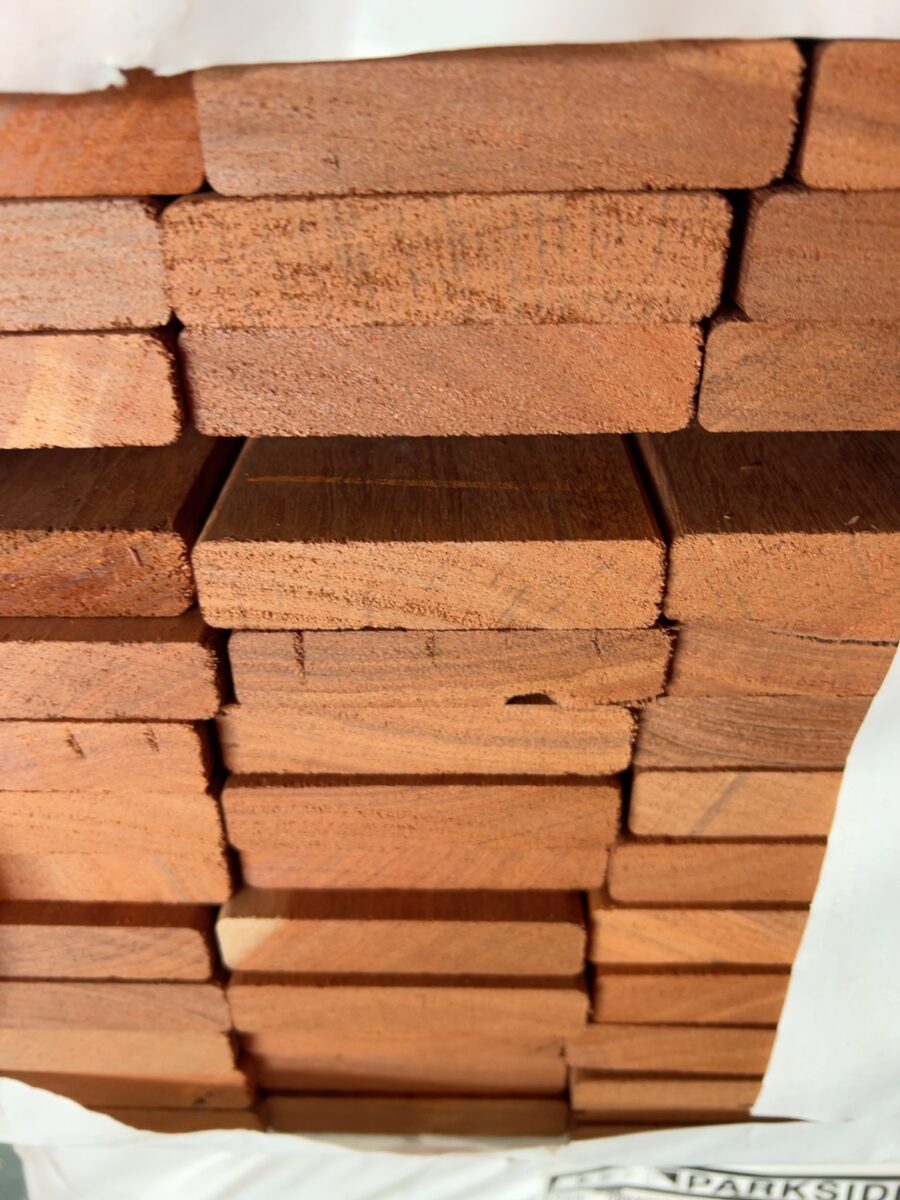 86X19 F/J JARRAH FEATURE GRADE DECKING-120/1.8