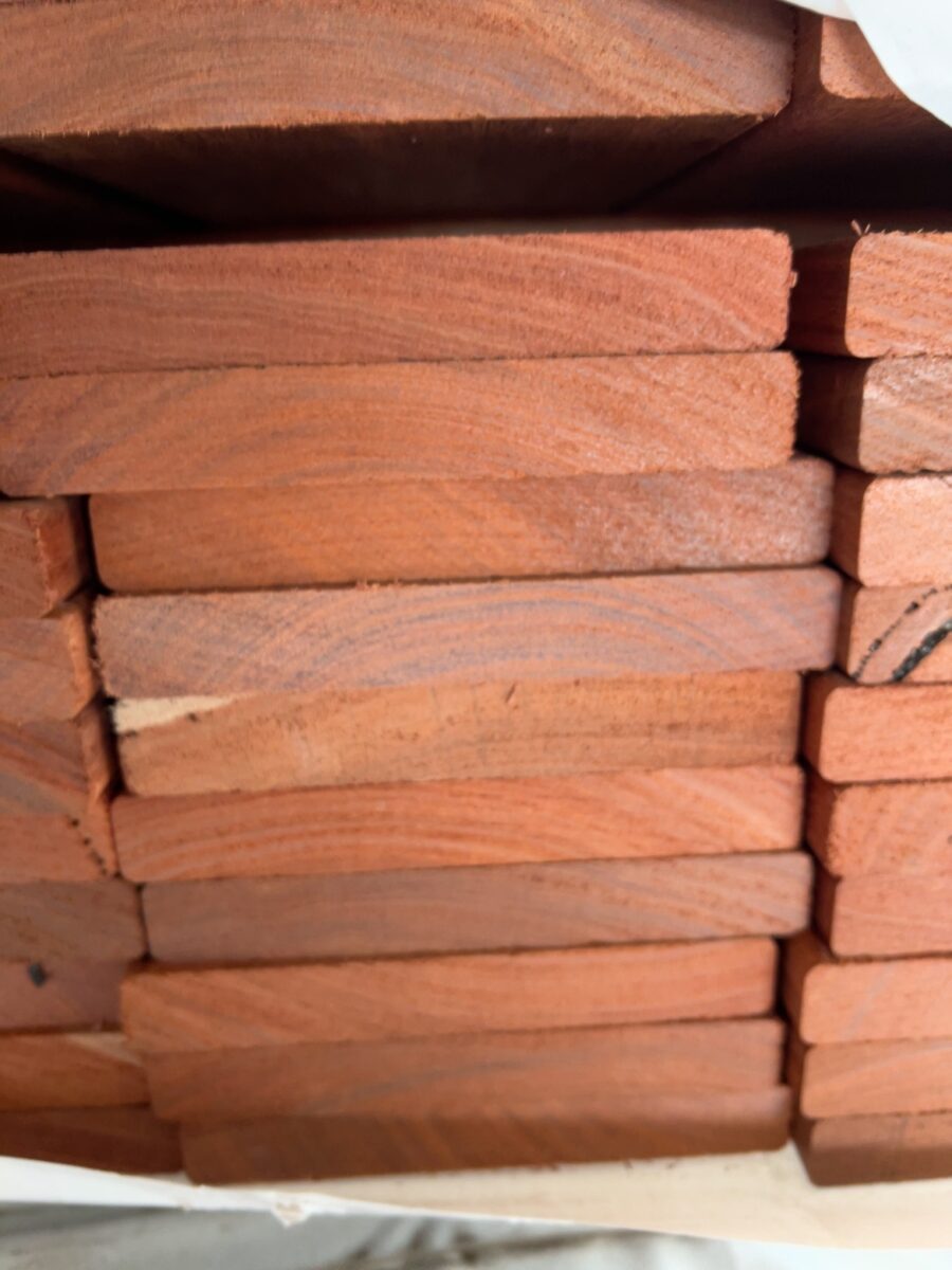 135X19 FEATURE GRADE F/J JARRAH DECKING-80/2.7