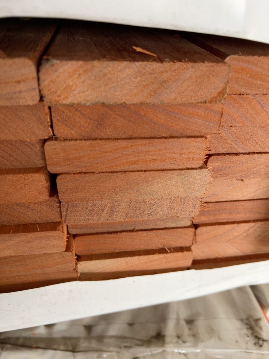 86X19 FEATURE GRADE F/J KARRI DECKING-120/1.8