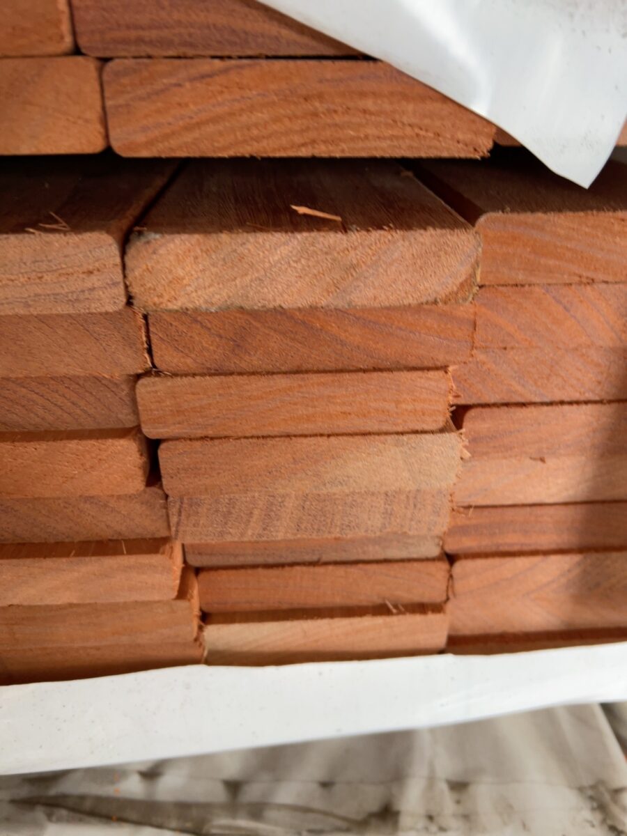 86X19 FEATURE GRADE F/J KARRI DECKING-120/3.0