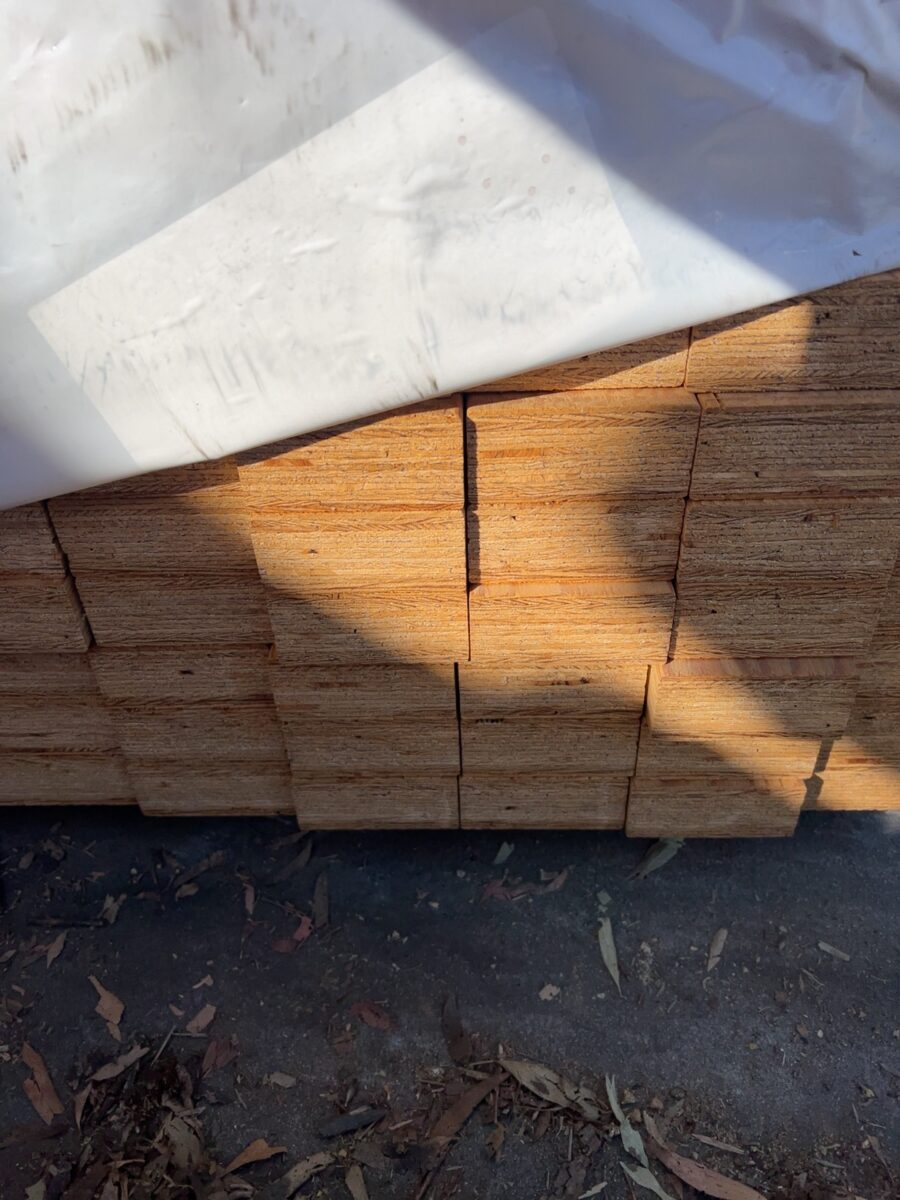 90X45 E14 (F17) H2S LVL BEAMS-84/6.0