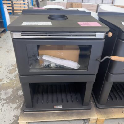 SCANDIA KALORA WOODSTACK CONVECTION WOOD HEATER KA500BX2, HEATS UP TO 200M2, 3 SPEED FAN CONTROL, RRP$2200, **CARTON DAMAGE STOCK, SOLD AS IS** KA500BX2-22-0181