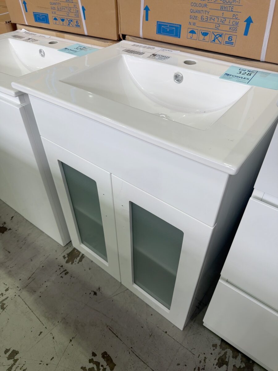 NEW GLOSS WHITE GLASS 2 DOOR 600MM FLOOR VANITY WITH WHITE CERAMIC TOP, MODEL SH27-600G & UV31-600H-1TH
