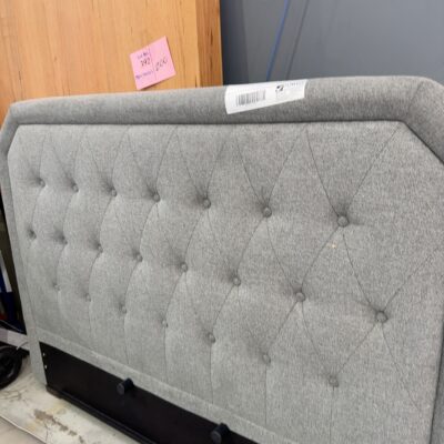 SAMPLE GREY QUEEN BEDHEAD, DS429 SOLD AS IS