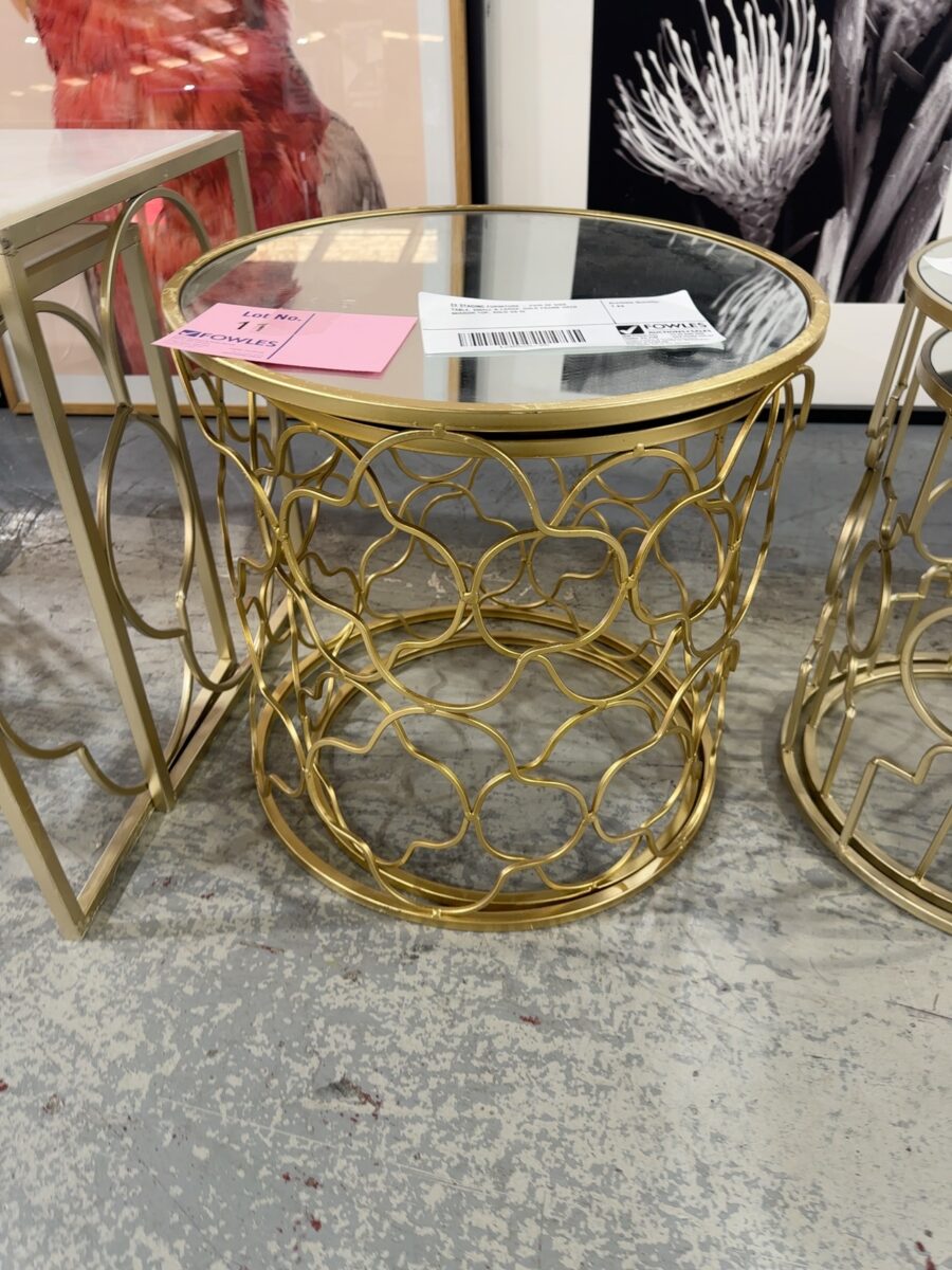 EX STAGING FURNITURE - PAIR OF SIDE TABLE, SMALL & LARGE, GOLD FRAME WITH MIRROR TOP, SOLD AS IS