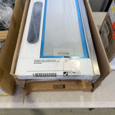NEW BOSCH SERIES 4 600MM SLIDE OUT RANGEHOOD, DHI623GAU RRP9 SOLD AS IS NO WARRANTY