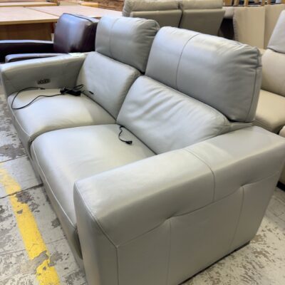 NEW THICK LEATHER GREY 2.5 SEATER LOUNGE WITH ELECTRIC RECLINER EACH END