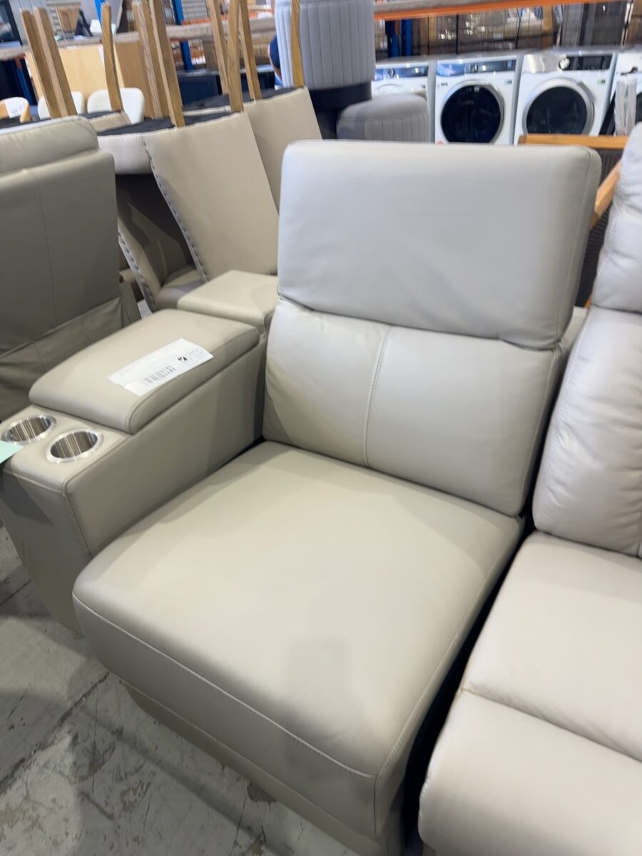NEW THICK LEATHER CREAM - COUCH END ONLY SOLD AS IS