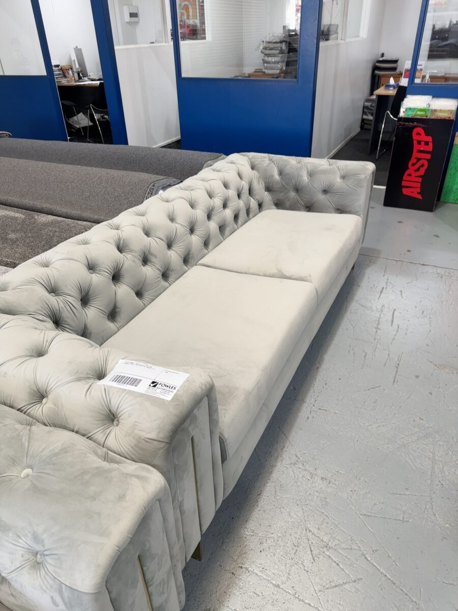 EX STAGING - BLUE VELVET BUTTON UPHOLSTERED 3 SEATER SOFA, SOLD AS IS