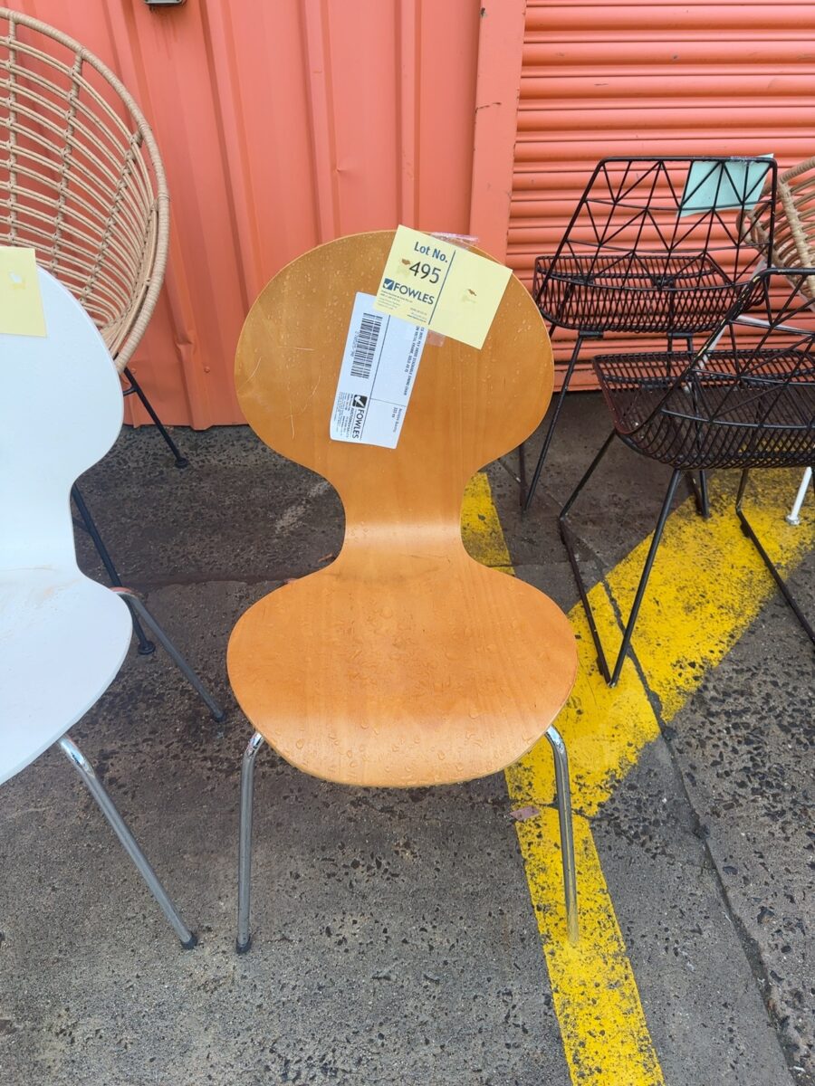 EX HIRE PLY WOOD STACKABLE DINING CHAIR ON METAL FRAME, SOLD AS IS