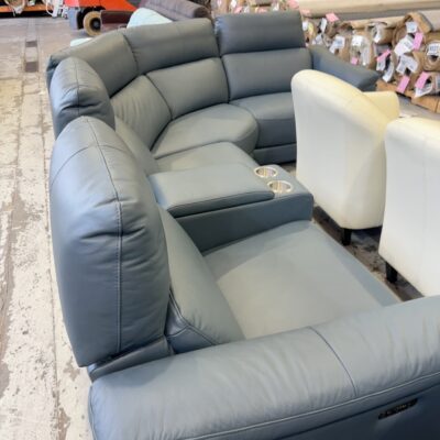 NEW CORNER MARINE LEATHER MODULAR LOUNGE SUITE WITH ELECTRIC RECLINER AND ADJUSTABLE HEAD REST WITH MAHOGANY WOOD TRIM & STORAGE CONSOLE WITH DRINK HOLDERS