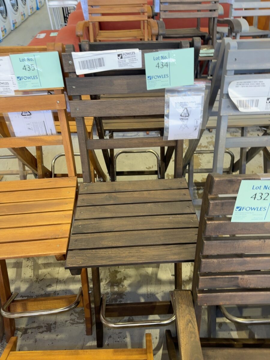 NEW BOX CONTAINING 2 X SOFIA TIMBER FOLDING BAR CHAIR, ACACIA TIMBER, ESPRESSO - SOFIA BAR CHAIR ESPRESSO 673848